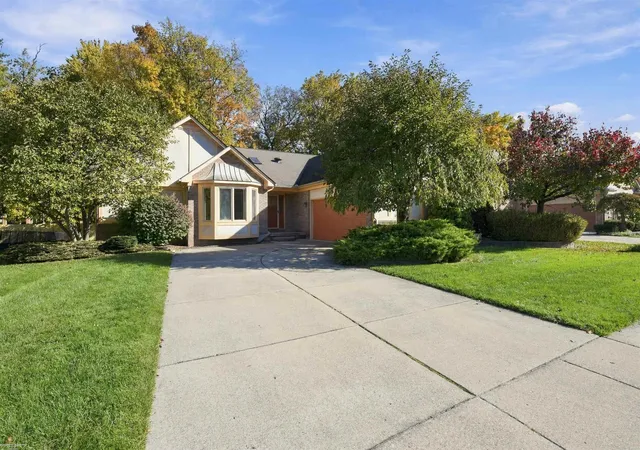 Photo 1 of Single family home for sale at 42170 Brianna Dr, Clinton Township, MI 48038 | MLS# 58050225932 | Listing updated on 2026-10-26