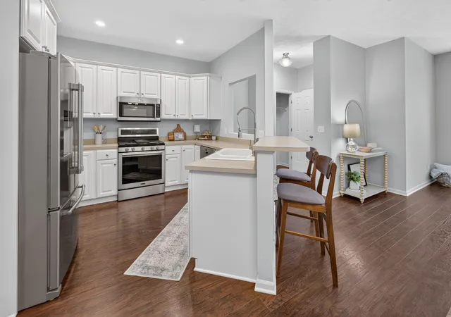 Listing Photo 5 - Condo for sale in building located at 4341 Stratton Blvd SE, Grand Rapids, MI 49512 - Unit #33