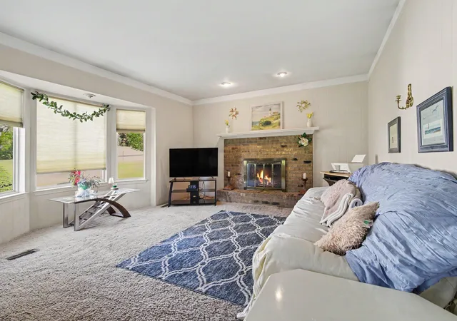 Photo 3 of Single family home for sale at 6618 Whitehurst St, Canton, MI 48187 | MLS# 81026056839 | Listing updated on 2026-10-29