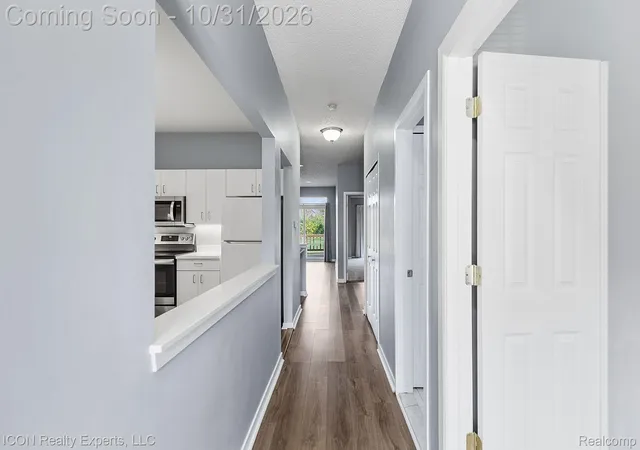 Photo 3 of Condo for sale at 41772 Independence Dr, Novi, MI 48377 | MLS# 20261086516 | Listing updated on 2026-10-31