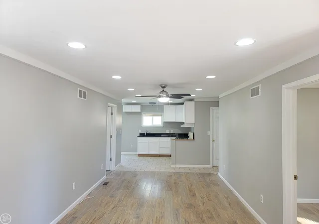 Photo 3 of Single family home for sale at 27781 Moran St, Harrison Township, MI 48045 | MLS# 58050225947 | Listing updated on 2026-10-29