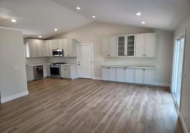 Photo 4 of Single family home for sale at 7647 Ravenswood St, Montague, MI 49437 | MLS# 71026056894 | Listing updated on 2026-10-29