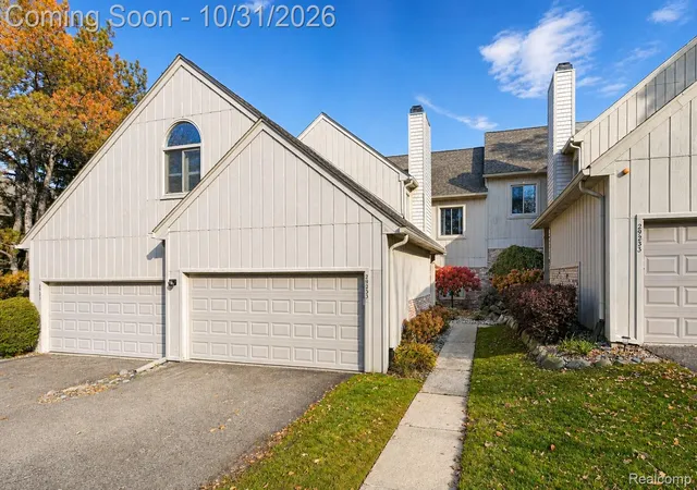 Listing Photo 5 - Condo for sale in building located at 29235 Laurel Dr, Farmington Hills, MI 48331 - Unit #78