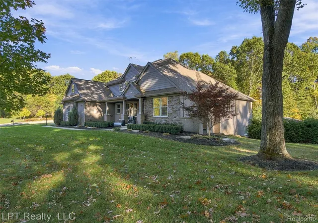 Photo 1 of Single family home for sale at 2345 Pine Blfs Ct, Highland, MI 48357 | MLS# 20261086781 | Listing updated on 2026-10-30