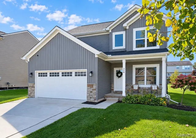 Photo 1 of Single family home for sale at 358 Otter Run Rd, Holly, MI 48442 | MLS# 20261086920 | Listing updated on 2026-10-30