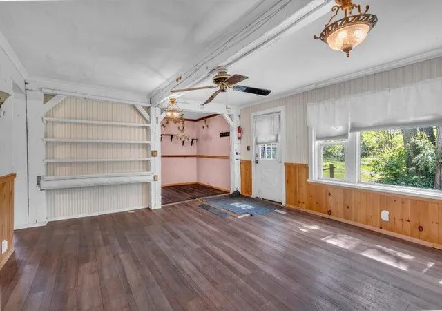 Photo 2 of Single family home for sale at 7943 Cement City Rd, Brooklyn, MI 49230 | MLS# 55026057165 | Listing updated on 2026-10-29