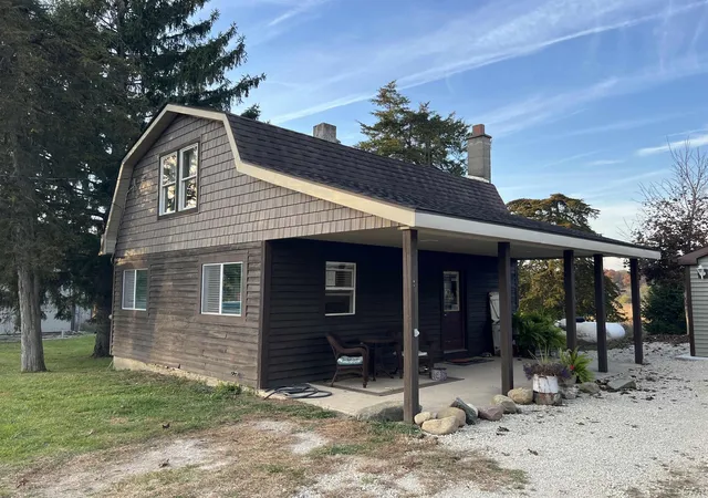 Photo 1 of Single family home for sale at 16456 Addison Rd, Addison, MI 49220 | MLS# 56050226132 | Listing updated on 2026-10-28