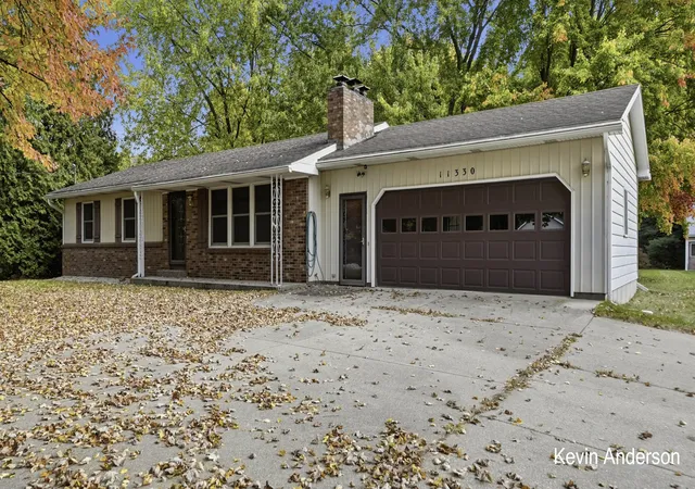 Photo 2 of Single family home for sale at 11330 Wabasis Ave NE, Rockford, MI 49341 | MLS# 65026057203 | Listing updated on 2026-10-28