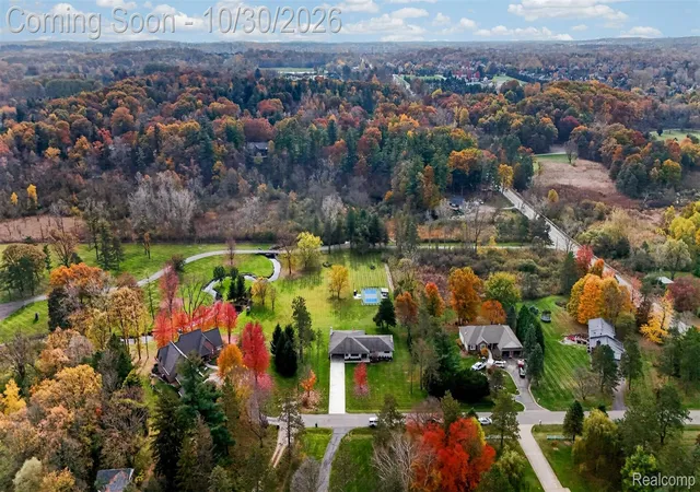 Photo 4 of Single family home for sale at 2945 Oakland Oaks, Oakland, MI 48363 | MLS# 20261087181 | Listing updated on 2026-10-30