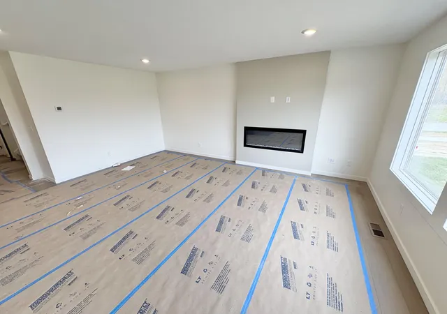 Photo 3 of Single family home for sale at 4862 Beesing Cir SE, Caledonia, MI 49316 | MLS# 65026057221 | Listing updated on 2026-10-28