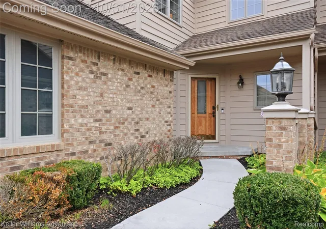 Photo 3 of Condo for sale at 18308 Blue Heron Pointe Dr, Northville, MI 48168 | MLS# 20261087261 | Listing updated on 2026-10-31