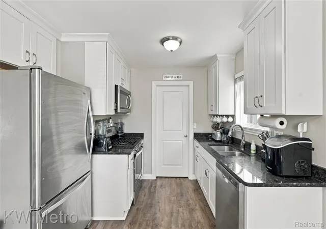 Photo 4 of Single family home for sale at 24795 Trombley St, Harrison Township, MI 48045 | MLS# 20261087272 | Listing updated on 2026-10-29