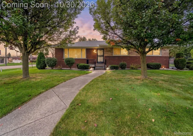 Photo 3 of Single family home for sale at 18691 Goddard Rd, Southgate, MI 48195 | MLS# 20261087285 | Listing updated on 2026-10-30