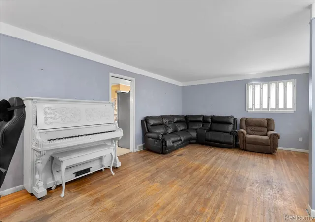 Photo 3 of Single family home for sale at 12926 Stamford Ave, Warren, MI 48089 | MLS# 20261087311 | Listing updated on 2026-10-29