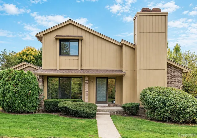 Photo 1 of Condo for sale at 1703 S Hill Blvd, Bloomfield Hills, MI 48304 | MLS# 20261087389 | Listing updated on 2026-10-30