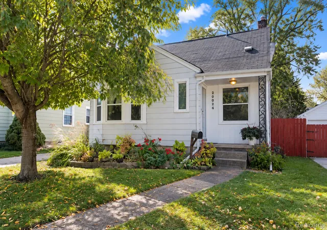 Photo 1 of Single family home for sale at 20024 Roscommon St, Harper Woods, MI 48225 | MLS# 20261087400 | Listing updated on 2026-10-30