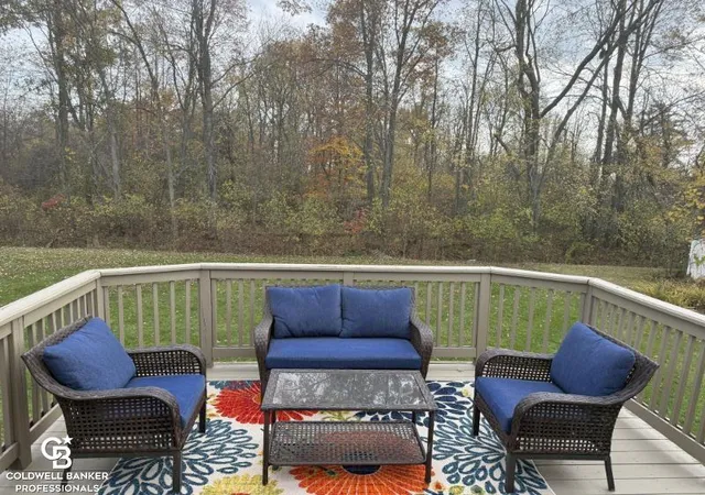 Photo 3 of Single family home for sale at 253 S Deer Park Rd, Capac, MI 48014 | MLS# 58050226218 | Listing updated on 2026-10-28