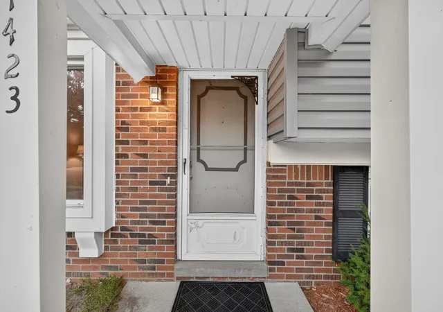 Photo 4 of Single family home for sale at 1423 Rue Willette Blvd, Ypsilanti, MI 48198 | MLS# 81026057392 | Listing updated on 2026-10-30