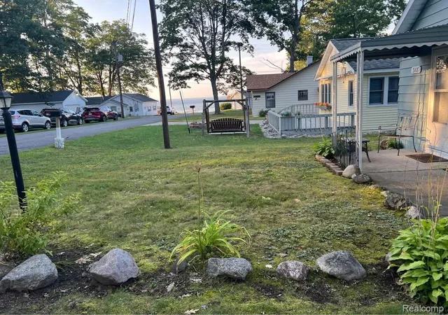 Photo 2 of Single family home for sale at 318 Beverly Dr, Prudenville, MI 48651 | MLS# 20261087473 | Listing updated on 2026-10-29