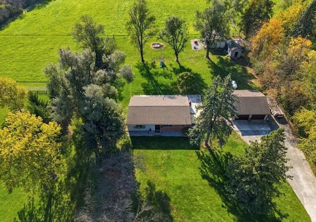 Photo 2 of Single family home for sale at 4294 Bemis Rd, Ypsilanti, MI 48197 | MLS# 81026057443 | Listing updated on 2026-10-30