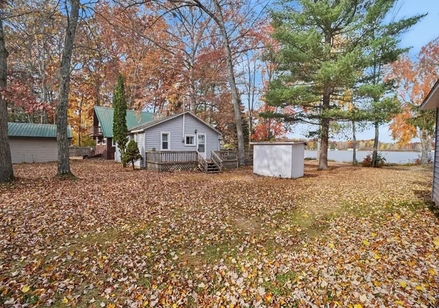 Photo 4 of Single family home for sale at 1154 Wolf Lake Dr, Baldwin, MI 49304 | MLS# 72026057487 | Listing updated on 2026-10-29
