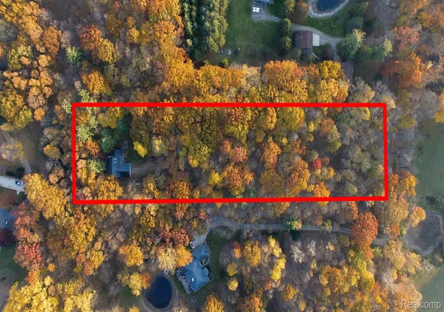 Photo 4 of Single family home for sale at 4814 Hagerman Rd, Leonard, MI 48367 | MLS# 20261087603 | Listing updated on 2026-10-30