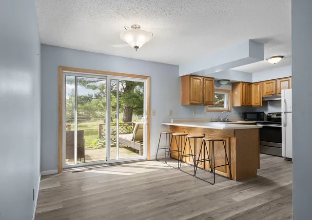 Photo 4 of Single family home for sale at 6132 N Reynolds Rd, Lake Ann, MI 49650 | MLS# 78080074969 | Listing updated on 2026-10-29