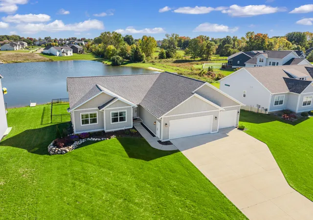 Photo 1 of Single family home for sale at 7320 Yellowstone Dr, Hudsonville, MI 49426 | MLS# 65026057557 | Listing updated on 2026-10-29
