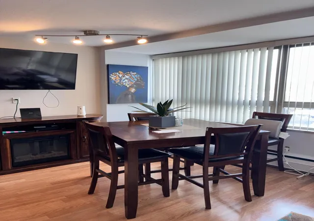 Listing Photo 5 - Condo for sale in building located at 8900 W Jefferson Ave, Detroit, MI 48209 - Unit #302