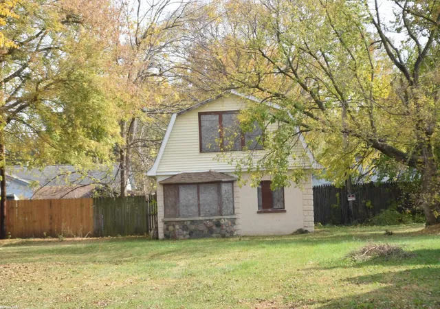 Photo 1 of Single family home for sale at 49510 Gratiot Ave, Chesterfield, MI 48051 | MLS# 58050226311 | Listing updated on 2026-10-30