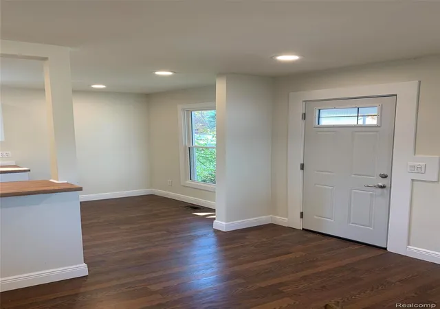 Photo 1 of Single family home for sale at 234 N Elizabeth St, Marine City, MI 48039 | MLS# 20261087705 | Listing updated on 2026-10-29