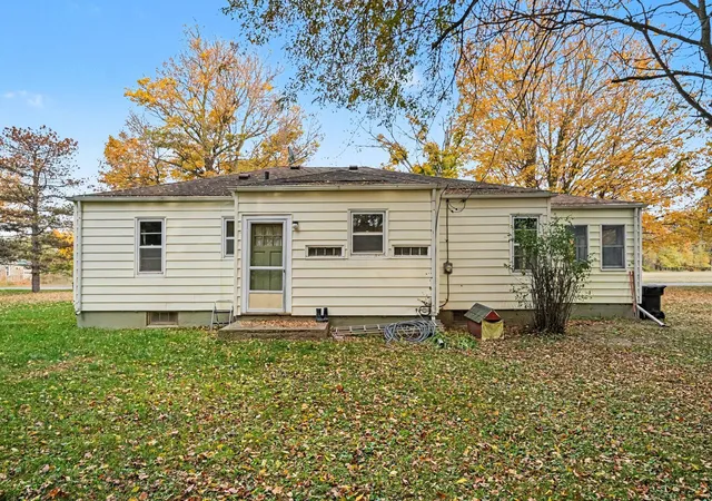 Photo 2 of Single family home for sale at 270 N Behnke Rd, Coldwater, MI 49036 | MLS# 68026057582 | Listing updated on 2026-10-29