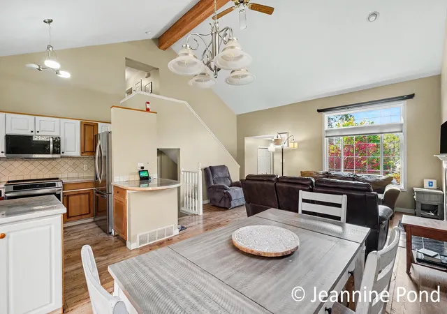 Photo 4 of Single family home for sale at 1385 Scott Crk Dr NE, Belmont, MI 49306 | MLS# 65026057586 | Listing updated on 2026-10-29