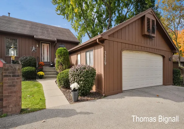 Condo for sale at 3379 SE Old Kent Rd, Grand Rapids, MI 49512 | MLS# 65026057596