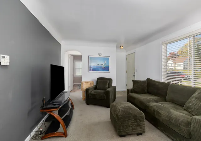 Photo 1 of Single family home for sale at 900 Royal Oak St SW, Wyoming, MI 49509 | MLS# 65026057595 | Listing updated on 2026-10-29