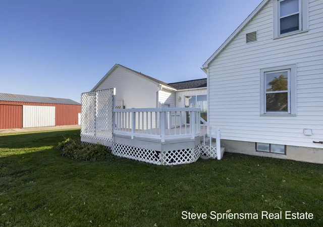 Photo 4 of Single family home for sale at 14038 68th Avenue, Coopersville, MI 49404 | MLS# 65026057601 | Listing updated on 2026-10-29