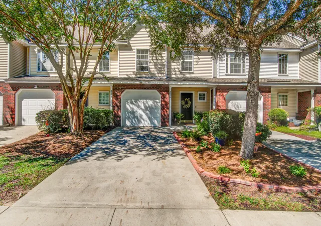 Photo 2 of Townhouse for sale at 8674 Grassy Oak Trl, North Charleston, SC 29420 | MLS# 26025315 | Listing updated on 2026-09-08