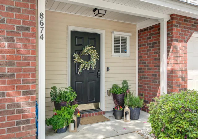 Photo 4 of Townhouse for sale at 8674 Grassy Oak Trl, North Charleston, SC 29420 | MLS# 26025315 | Listing updated on 2026-09-08