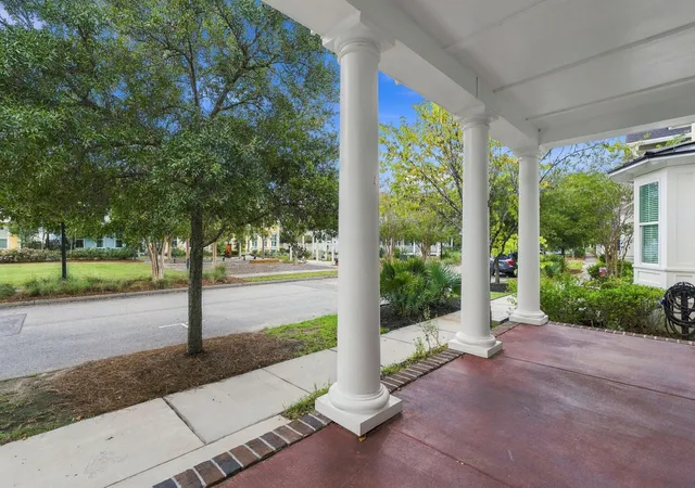 Photo 3 of Single family home for sale at 212 Bumble Way, Summerville, SC 29485 | MLS# 26026609 | Listing updated on 2026-10-01