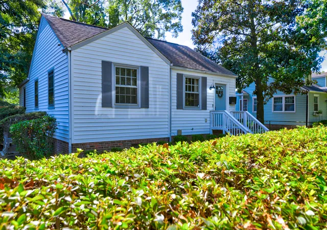 Photo 1 of Single family home for sale at 4806 Parkside Dr, North Charleston, SC 29405 | MLS# 26027002 | Listing updated on 2026-10-07