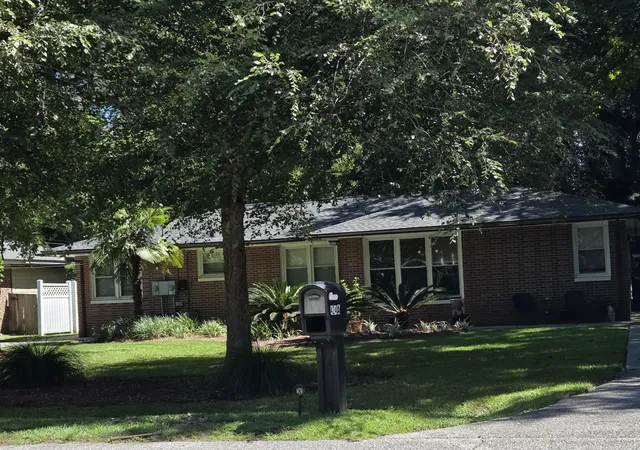 Photo 1 of Multi family home for sale at 424 Howle Ave #A & B, Charleston, SC 29412 | MLS# 26024960 | Listing updated on 2026-09-08