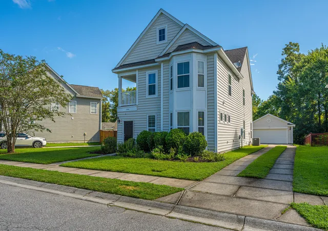 Photo 2 of Single family home for sale at 240 Old Savannah Dr, Goose Creek, SC 29445 | MLS# 26024682 | Listing updated on 2026-10-04