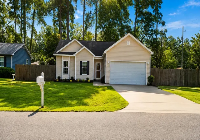 Photo 1 of Single family home for sale at 102 Dahlia St, Walterboro, SC 29488 | MLS# 26024795 | Listing updated on 2026-09-02