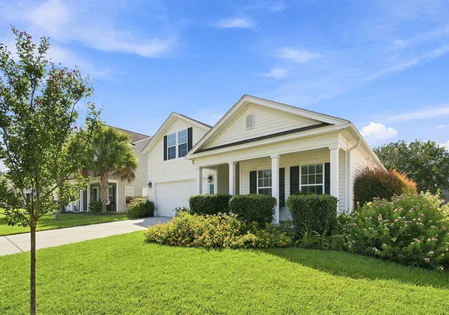 Photo 3 of Single family home for sale at 5097 Timicuan Way, Summerville, SC 29485 | MLS# 26025274 | Listing updated on 2026-09-14