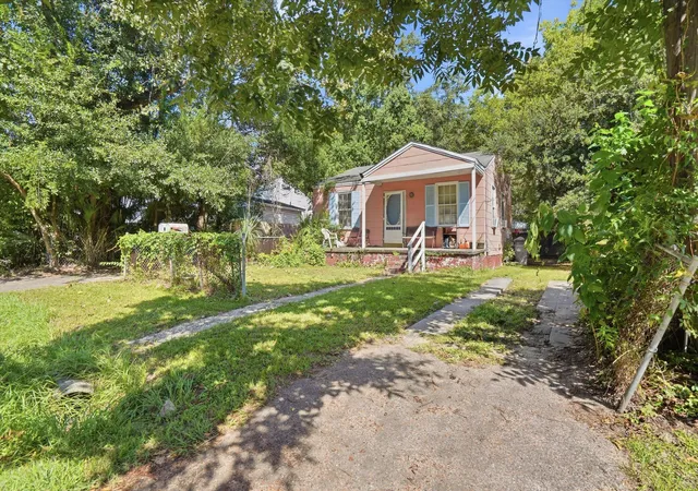 Photo 1 of Multi family home for sale at 2906 Alabama Dr, North Charleston, SC 29405 | MLS# 26026648 | Listing updated on 2026-10-06