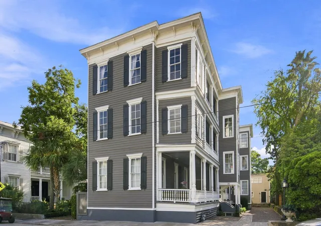 Townhouse for sale at 20 Limehouse St #D, Charleston, SC 29401 | MLS# 26025064