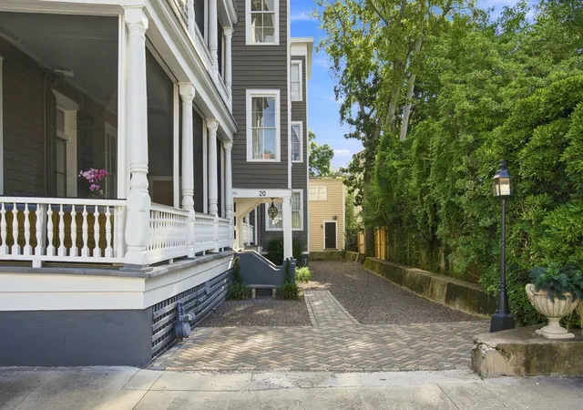 Photo 3 of Townhouse for sale at 20 Limehouse St #D, Charleston, SC 29401 | MLS# 26025064 | Listing updated on 2026-09-10