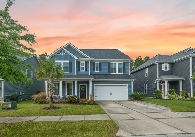 Photo 2 of Single family home for sale at 145 Basket Grass Ln, Summerville, SC 29486 | MLS# 25010433 | Listing updated on 2026-09-25