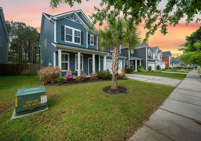 Photo 3 of Single family home for sale at 145 Basket Grass Ln, Summerville, SC 29486 | MLS# 25010433 | Listing updated on 2026-09-25