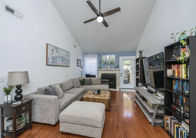 Photo 1 of Townhouse for sale at 935 E Estates Blvd #Apt C, Charleston, SC 29414 | MLS# 26027357 | Listing updated on 2026-10-25